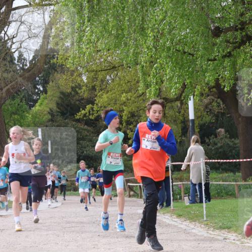 25.04.2026 - Das Zehntel Zöllner http://msf.ph/oto/9663048 25.04.2026 09:38:50 Laufen 5454 meine-sportfotos.de