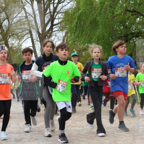 25.04.2026 - Das Zehntel Zöllner http://msf.ph/oto/9663052 25.04.2026 11:45:40 Laufen 12942, 12662, 10581, 10605 meine-sportfotos.de