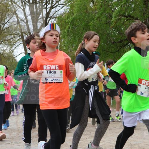 25.04.2026 - Das Zehntel Zöllner http://msf.ph/oto/9663091 25.04.2026 11:45:41 Laufen 10843, 12942, 10594, 1266 meine-sportfotos.de