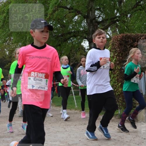 25.04.2026 - Das Zehntel Zöllner http://msf.ph/oto/9663148 25.04.2026 11:45:43 Laufen 10066, 10642 meine-sportfotos.de