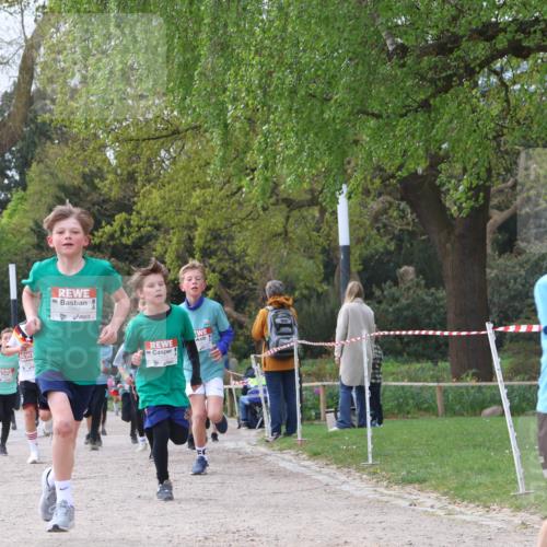 25.04.2026 - Das Zehntel Zöllner http://msf.ph/oto/9663186 25.04.2026 09:38:55 Laufen 6906 meine-sportfotos.de