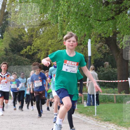 25.04.2026 - Das Zehntel Zöllner http://msf.ph/oto/9663201 25.04.2026 09:38:56 Laufen 7982 meine-sportfotos.de