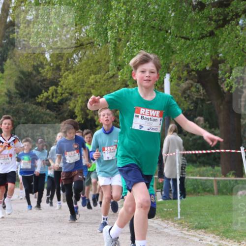 25.04.2026 - Das Zehntel Zöllner http://msf.ph/oto/9663204 25.04.2026 09:38:56 Laufen 7982 meine-sportfotos.de