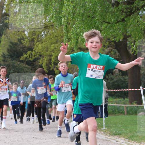 25.04.2026 - Das Zehntel Zöllner http://msf.ph/oto/9663207 25.04.2026 09:38:56 Laufen 7982 meine-sportfotos.de
