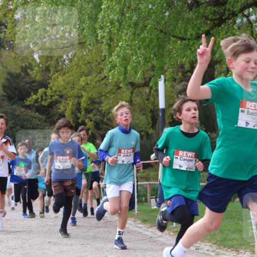 25.04.2026 - Das Zehntel Zöllner http://msf.ph/oto/9663219 25.04.2026 09:38:56 Laufen 7972, 7982, 250 meine-sportfotos.de