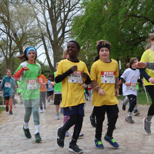 25.04.2026 - Das Zehntel Zöllner http://msf.ph/oto/9663235 25.04.2026 11:45:47 Laufen 11811, 11789, 12347 meine-sportfotos.de