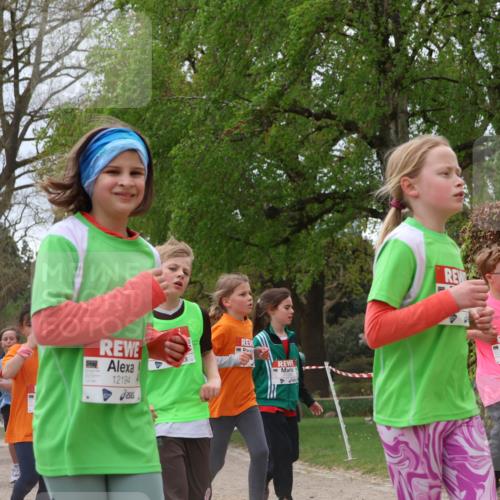 25.04.2026 - Das Zehntel Zöllner http://msf.ph/oto/9663259 25.04.2026 11:45:48 Laufen 12451, 12194, 10084 meine-sportfotos.de