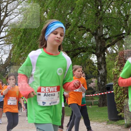 25.04.2026 - Das Zehntel Zöllner http://msf.ph/oto/9663268 25.04.2026 11:45:49 Laufen 12451, 12194, 12199 meine-sportfotos.de