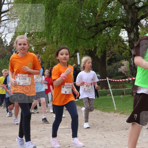 25.04.2026 - Das Zehntel Zöllner http://msf.ph/oto/9663280 25.04.2026 11:45:49 Laufen 11595, 12451, 11899, 12440, 10758 meine-sportfotos.de