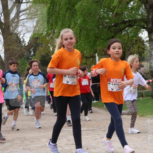 25.04.2026 - Das Zehntel Zöllner http://msf.ph/oto/9663289 25.04.2026 11:45:50 Laufen 367, 1595, 12451, 1244, 11899 meine-sportfotos.de