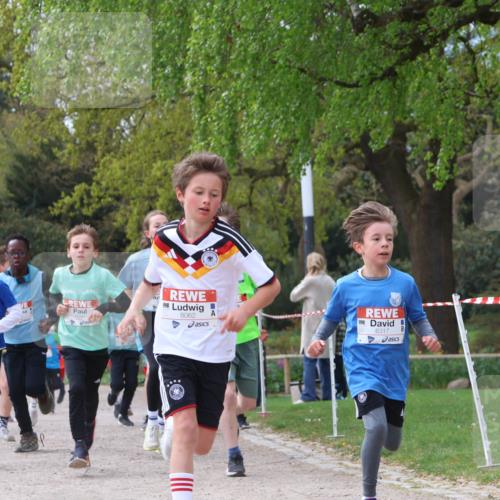 25.04.2026 - Das Zehntel Zöllner http://msf.ph/oto/9663291 25.04.2026 09:38:58 Laufen 8062, 6317 meine-sportfotos.de