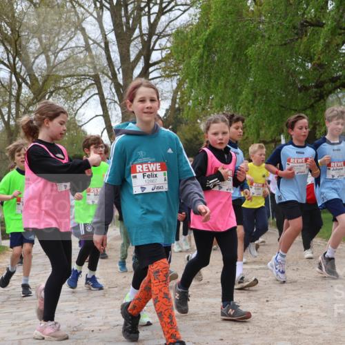 25.04.2026 - Das Zehntel Zöllner http://msf.ph/oto/9663328 25.04.2026 11:45:51 Laufen 12867 meine-sportfotos.de