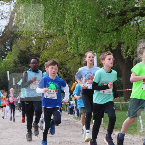 25.04.2026 - Das Zehntel Zöllner http://msf.ph/oto/9663339 25.04.2026 09:39:00 Laufen 6045, 6422, 6056 meine-sportfotos.de