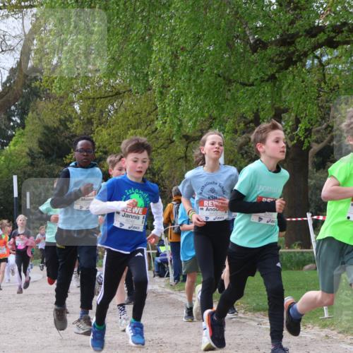 25.04.2026 - Das Zehntel Zöllner http://msf.ph/oto/9663342 25.04.2026 09:39:00 Laufen 6056, 6045, 6422, 5299 meine-sportfotos.de
