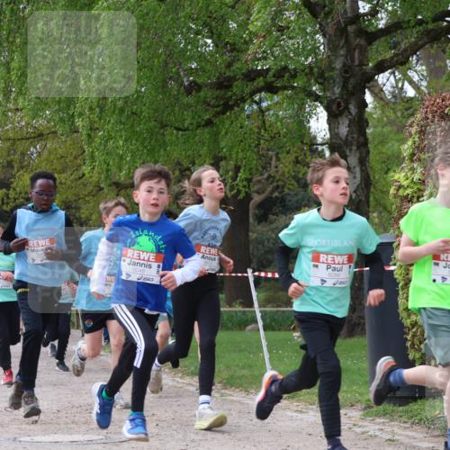 25.04.2026 - Das Zehntel Zöllner http://msf.ph/oto/9663348 25.04.2026 09:39:00 Laufen 6045, 6422, 6056, 5299 meine-sportfotos.de