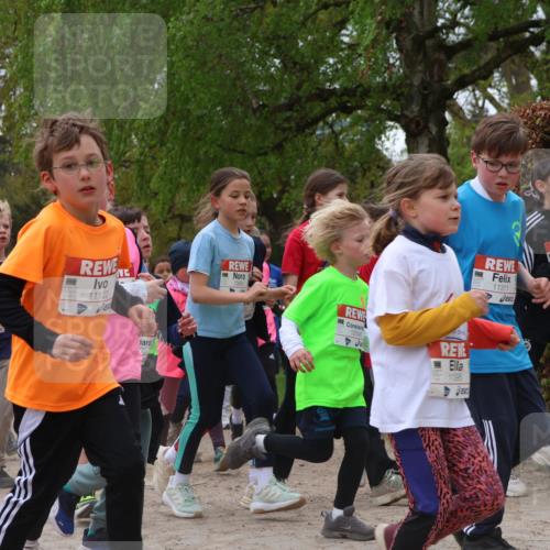 25.04.2026 - Das Zehntel Zöllner http://msf.ph/oto/9663382 25.04.2026 11:45:54 Laufen 1025, 11122, 25, 12545, 11395, 11311 meine-sportfotos.de