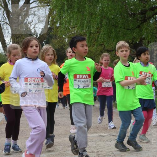 25.04.2026 - Das Zehntel Zöllner http://msf.ph/oto/9663436 25.04.2026 11:45:56 Laufen 12263, 2274, 11060, 12727, 2698, 620, 10463 meine-sportfotos.de
