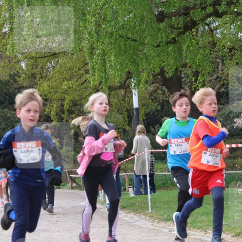 25.04.2026 - Das Zehntel Zöllner http://msf.ph/oto/9663489 25.04.2026 09:39:05 Laufen 6104, 9 meine-sportfotos.de