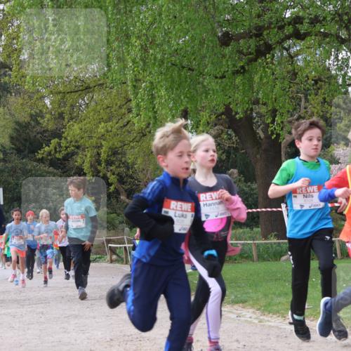25.04.2026 - Das Zehntel Zöllner http://msf.ph/oto/9663504 25.04.2026 09:39:05 Laufen 8025, 7176, 6104 meine-sportfotos.de
