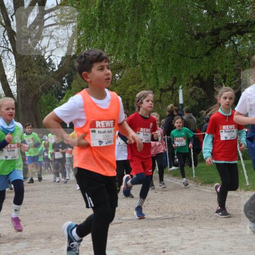 25.04.2026 - Das Zehntel Zöllner http://msf.ph/oto/9663505 25.04.2026 11:45:59 Laufen 12108, 12934, 10015, 10929 meine-sportfotos.de