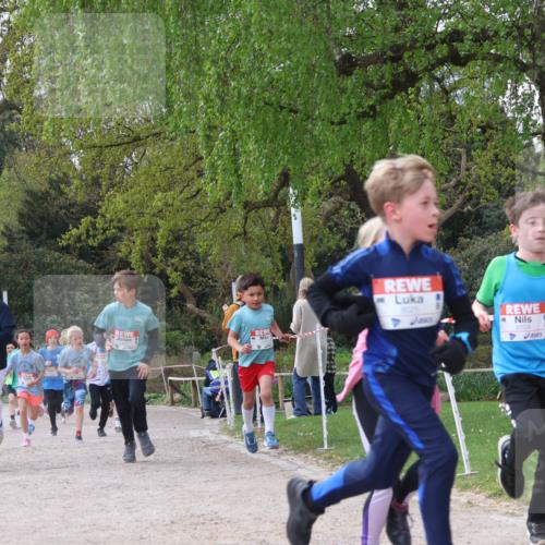 25.04.2026 - Das Zehntel Zöllner http://msf.ph/oto/9663513 25.04.2026 09:39:06 Laufen 6104 meine-sportfotos.de