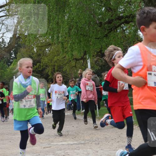 25.04.2026 - Das Zehntel Zöllner http://msf.ph/oto/9663517 25.04.2026 11:45:59 Laufen 12108, 1470, 101, 248, 12984 meine-sportfotos.de