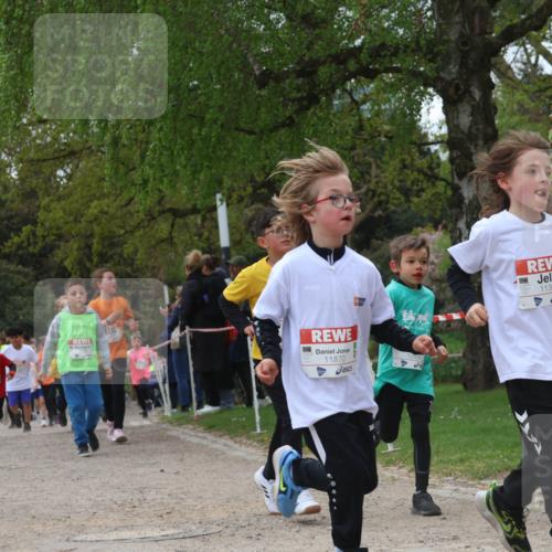 25.04.2026 - Das Zehntel Zöllner http://msf.ph/oto/9663562 25.04.2026 11:46:02 Laufen 10438, 11870, 4, 12826, 11361 meine-sportfotos.de