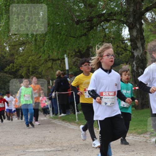 25.04.2026 - Das Zehntel Zöllner http://msf.ph/oto/9663565 25.04.2026 11:46:02 Laufen 10438, 11870, 250, 11361 meine-sportfotos.de