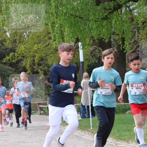 25.04.2026 - Das Zehntel Zöllner http://msf.ph/oto/9663573 25.04.2026 09:39:08 Laufen 5300, 7501, 7546 meine-sportfotos.de