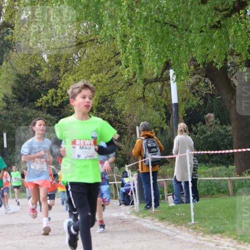 25.04.2026 - Das Zehntel Zöllner http://msf.ph/oto/9663591 25.04.2026 09:39:09 Laufen  meine-sportfotos.de
