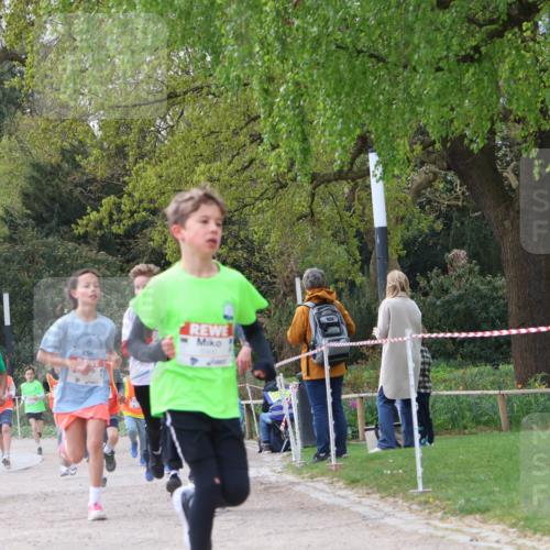 25.04.2026 - Das Zehntel Zöllner http://msf.ph/oto/9663594 25.04.2026 09:39:09 Laufen 5300 meine-sportfotos.de
