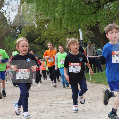 25.04.2026 - Das Zehntel Zöllner http://msf.ph/oto/9663595 25.04.2026 11:46:03 Laufen 11697, 11698, 10438 meine-sportfotos.de