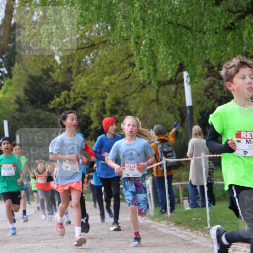 25.04.2026 - Das Zehntel Zöllner http://msf.ph/oto/9663612 25.04.2026 09:39:09 Laufen 5300 meine-sportfotos.de