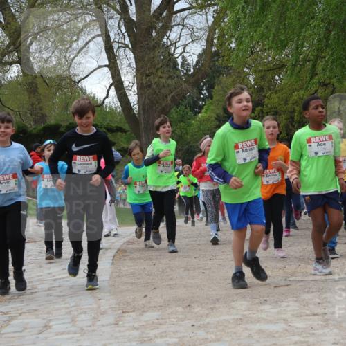 25.04.2026 - Das Zehntel Zöllner http://msf.ph/oto/9663634 25.04.2026 11:46:05 Laufen 10390, 11244, 11242, 11569 meine-sportfotos.de