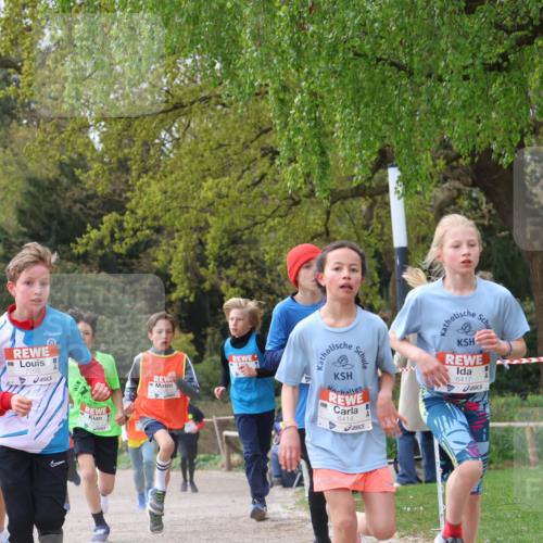 25.04.2026 - Das Zehntel Zöllner http://msf.ph/oto/9663639 25.04.2026 09:39:11 Laufen 7753, 6414, 6417 meine-sportfotos.de