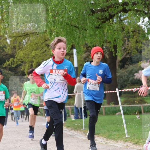 25.04.2026 - Das Zehntel Zöllner http://msf.ph/oto/9663678 25.04.2026 09:39:12 Laufen 6523, 6544, 2, 7753, 6341, 6414, 1378, 6417 meine-sportfotos.de