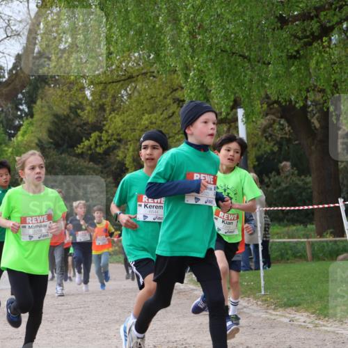 25.04.2026 - Das Zehntel Zöllner http://msf.ph/oto/9663702 25.04.2026 09:39:12 Laufen 5298, 6544, 6523, 8505, 7315 meine-sportfotos.de