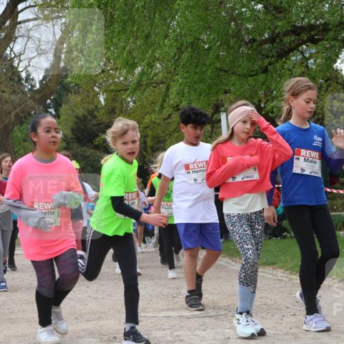 25.04.2026 - Das Zehntel Zöllner http://msf.ph/oto/9663736 25.04.2026 11:46:09 Laufen 11594, 78, 70, 10486 meine-sportfotos.de