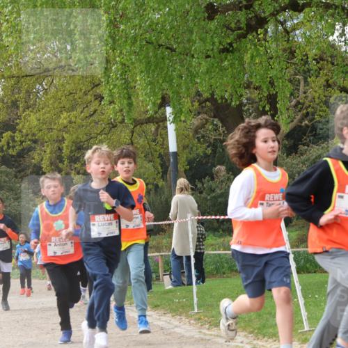 25.04.2026 - Das Zehntel Zöllner http://msf.ph/oto/9663771 25.04.2026 09:39:16 Laufen 7391 meine-sportfotos.de