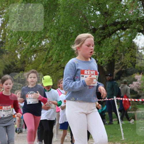 25.04.2026 - Das Zehntel Zöllner http://msf.ph/oto/9663790 25.04.2026 11:46:11 Laufen 10686, 10700, 10541 meine-sportfotos.de