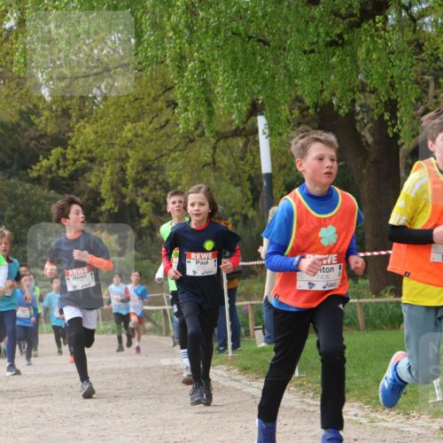25.04.2026 - Das Zehntel Zöllner http://msf.ph/oto/9663801 25.04.2026 09:39:18 Laufen 7394, 7408 meine-sportfotos.de