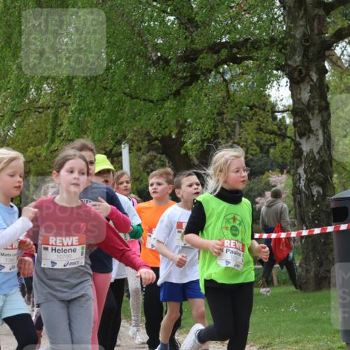25.04.2026 - Das Zehntel Zöllner http://msf.ph/oto/9663811 25.04.2026 11:46:12 Laufen 11374, 10686, 10700, 1949, 12027 meine-sportfotos.de