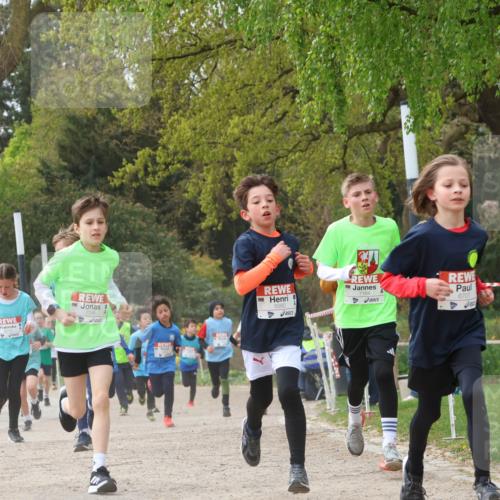 25.04.2026 - Das Zehntel Zöllner http://msf.ph/oto/9663819 25.04.2026 09:39:19 Laufen 5580, 7164, 6707, 250 meine-sportfotos.de