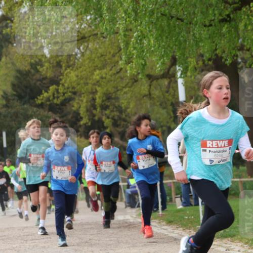 25.04.2026 - Das Zehntel Zöllner http://msf.ph/oto/9663906 25.04.2026 09:39:23 Laufen 6248 meine-sportfotos.de