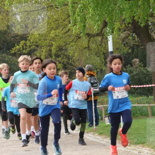25.04.2026 - Das Zehntel Zöllner http://msf.ph/oto/9663924 25.04.2026 09:39:24 Laufen 6327, 6339 meine-sportfotos.de