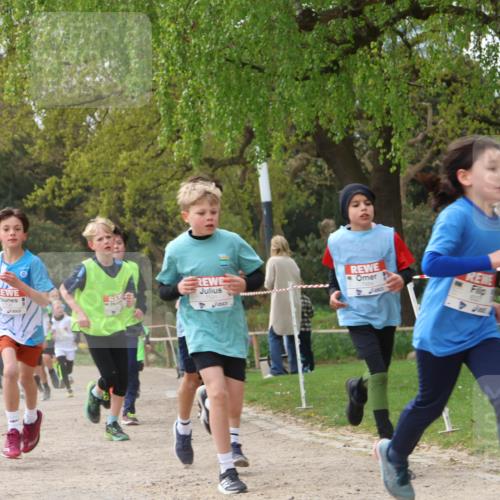 25.04.2026 - Das Zehntel Zöllner http://msf.ph/oto/9663963 25.04.2026 09:39:25 Laufen 6901 meine-sportfotos.de