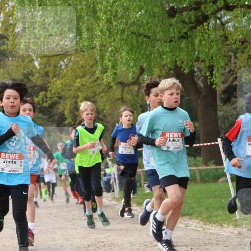 25.04.2026 - Das Zehntel Zöllner http://msf.ph/oto/9663975 25.04.2026 09:39:26 Laufen 6907, 7591, 7664 meine-sportfotos.de