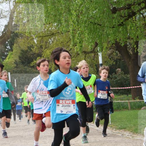 25.04.2026 - Das Zehntel Zöllner http://msf.ph/oto/9663990 25.04.2026 09:39:26 Laufen 20, 7706, 6907, 7591 meine-sportfotos.de