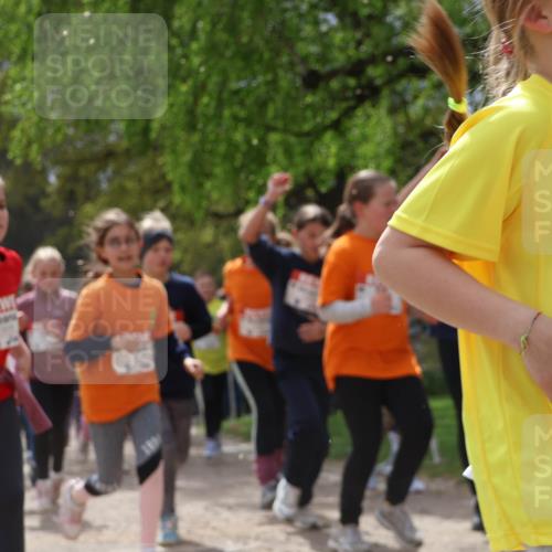 25.04.2026 - Das Zehntel Zöllner http://msf.ph/oto/9663997 25.04.2026 11:46:19 Laufen 12327, 12296 meine-sportfotos.de