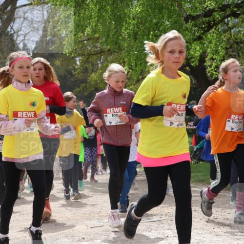 25.04.2026 - Das Zehntel Zöllner http://msf.ph/oto/9664027 25.04.2026 11:46:20 Laufen 12246, 12979, 12227, 12387 meine-sportfotos.de
